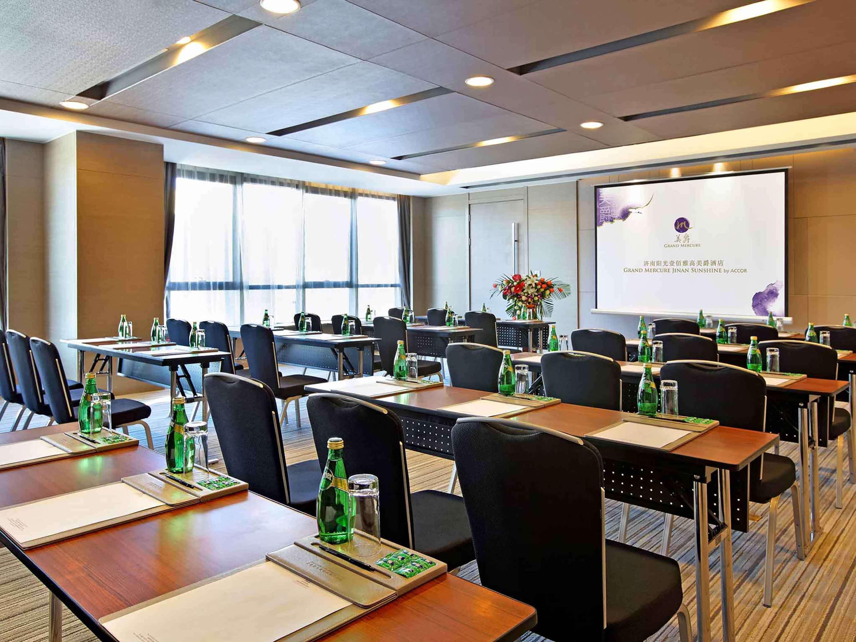 Grand Mercure Jinan Sunshine Eksteriør bilde